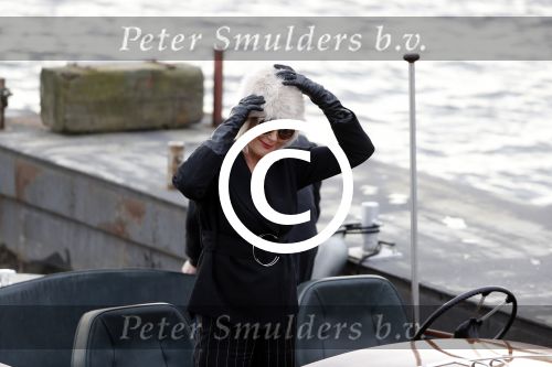 Amsterdam 8 december 2016
Inge Ipenburg komt weer terug in GTST en komt met boot aanvaren.