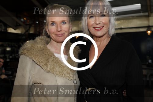 Amsterdam 8 december 2016
Inge Ipenburg komt weer terug in GTST en komt met boot aanvaren. Annette de Vries