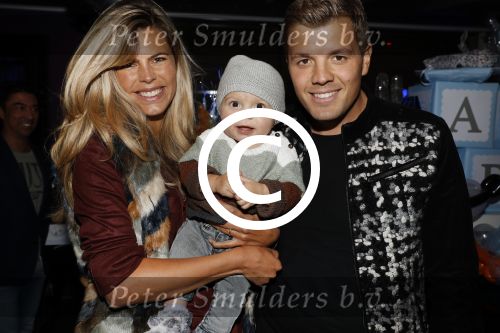 Den Haag 27 november 2016
Babyshower van Andre Hazes Jr. Natuurlijk zijn zijn vader Andre en moeder Monique aanwezig. Jaap reesema met zoon en vrouw Kim Kotter