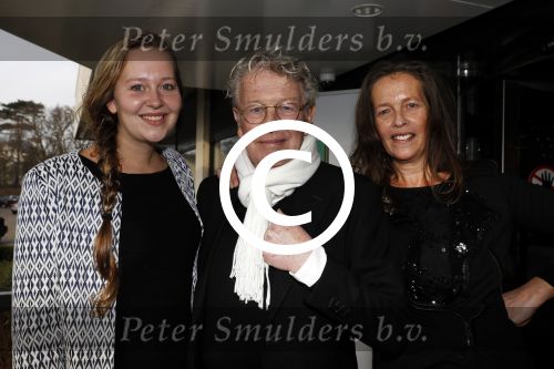 Den Haag 12 december 2016
Society lunch in crown plaza hotel. jan des Bouvrie met dochter Nicole en kleindochter
