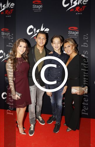 Amsterdam 20 november 2016
Premiere Ciske de Rat in het nieuwe de la mar theater.