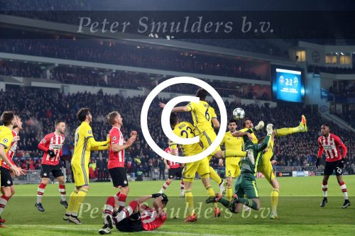 Eindhoven, 6 December 2016 Laatse groepswedstrijd in de Champions League Seizoen 2016/2017 PSV-FC Rostov, eindstand 0-0 en uitschakeling voor het gehele Europese Voetbal.
Jeroen Zoet in aanval Siem de Jong Bart Ramselaar Hector Moreno Joshua Brenet