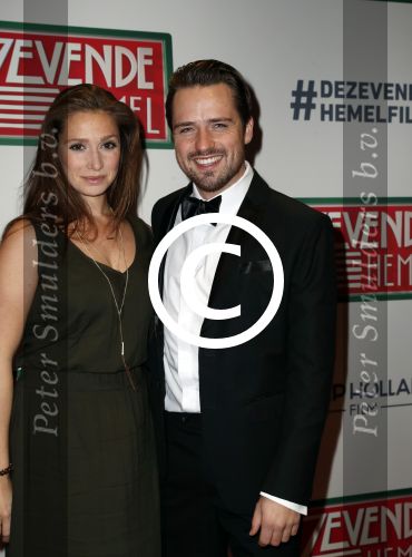 Amsterdam 14 november 2016
Premiere de zevende hemel in theater Carre. Job Bovelander en partner Chava voor in t Holt