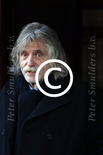 Amsterdam 25 november 2016
Boekpresentatie Johnny Rep bij cafe Scheltema. Johan Derksen reikt eerste exemplaar uit aan Heinz Stuy . Het boek is geschreven door  Mark v d Heuvel.