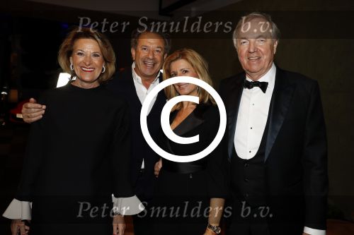 Amsterdam 8 december 2016
15e luxury fair in de RAI. Jos en Marlene Bles met vrienden