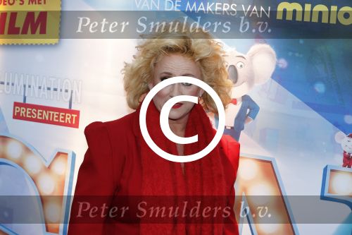 Amsterdam 10 december 2016
Premiere Sing in pathe arena. karin Bloemen
