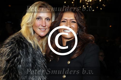 Amsterdam 29 november 2016
Afscheidsconcert Gordon in het concertgebouw. Karin de Rooij met een vriendin