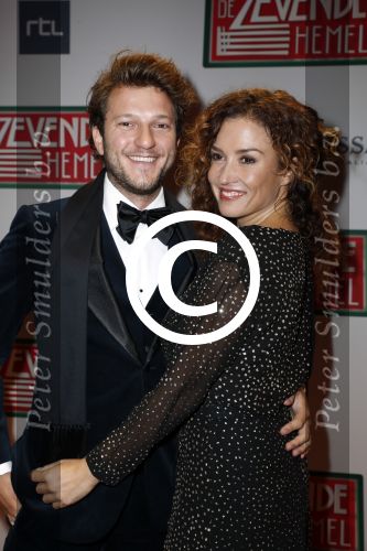 Amsterdam 14 november 2016
Premiere de zevende hemel in theater Carre. Katja Schuurman met vriend Freek v Noortwijk