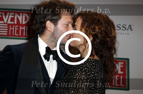 Amsterdam 14 november 2016
Premiere de zevende hemel in theater Carre. Katja Schuurman met vriend Freek v Noortwijk