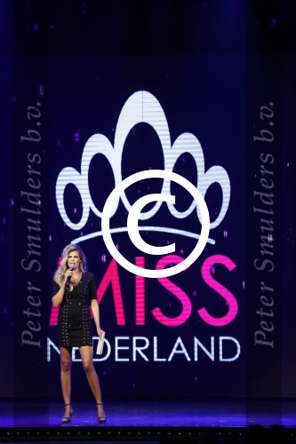 Hilversum 26 september 2016
Finale miss Nederland verkiezing in studio 21. Kim Kotter en Viktor Brand presenteren het.