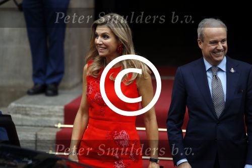 Amsterdam 15 december 2016  
Uitreiking prins Claus prijzen met aanwezig Koning Willem Alexander Koningin Maxima Prinses Beatrix Prinses Laurentien en Prinses Mabel. Vindt plaats in paleis op de dam.