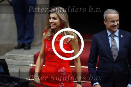 Amsterdam 15 december 2016  
Uitreiking prins Claus prijzen met aanwezig Koning Willem Alexander Koningin Maxima Prinses Beatrix Prinses Laurentien en Prinses Mabel. Vindt plaats in paleis op de dam.