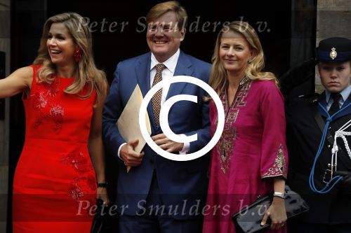 Amsterdam 15 december 2016  
Uitreiking prins Claus prijzen met aanwezig Koning Willem Alexander Koningin Maxima Prinses Beatrix Prinses Laurentien en Prinses Mabel. Vindt plaats in paleis op de dam.