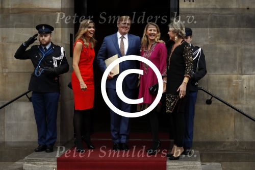 Amsterdam 15 december 2016  
Uitreiking prins Claus prijzen met aanwezig Koning Willem Alexander Koningin Maxima Prinses Beatrix Prinses Laurentien en Prinses Mabel. Vindt plaats in paleis op de dam.