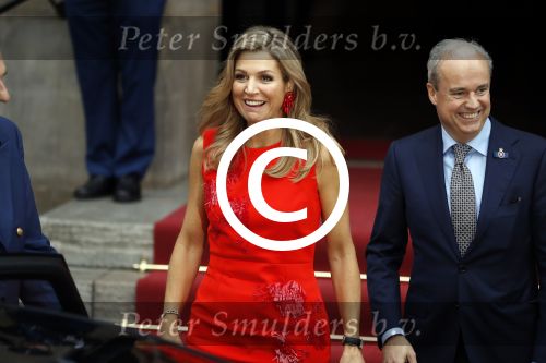 Amsterdam 15 december 2016  
Uitreiking prins Claus prijzen met aanwezig Koning Willem Alexander Koningin Maxima Prinses Beatrix Prinses Laurentien en Prinses Mabel. Vindt plaats in paleis op de dam.