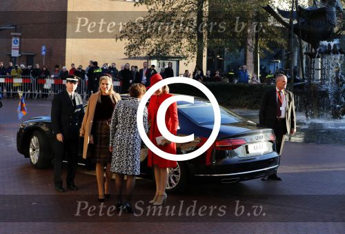 Amstelveen 29 november 2016
Koningin Maxima en koningin Mathilde bezoeken het cobra museum in Amstelveen