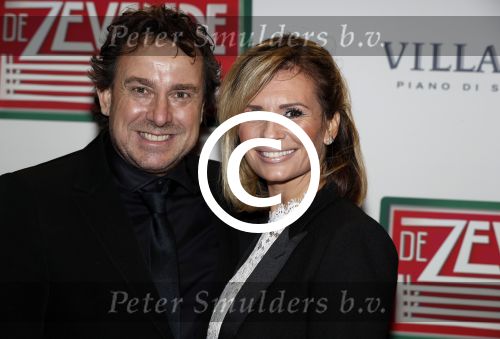 Amsterdam 14 november 2016
Premiere de zevende hemel in theater Carre. Marco en Leontine Borsato