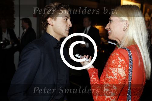 Amsterdam 8 december 2016
15e luxury fair in de RAI.
 Lil Kleine met Annette de Vries