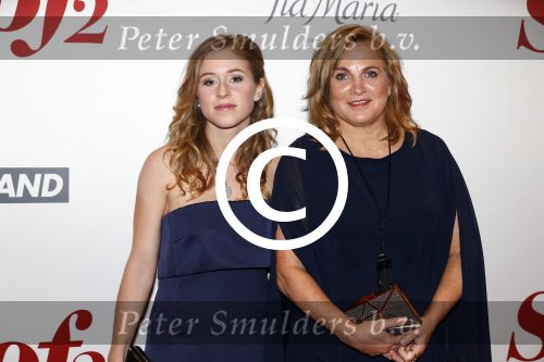 Amsterdam 28 november 2016
Premiere Soof 2 in de la mar theater. 
Lobke de Boer en Anneke Blok