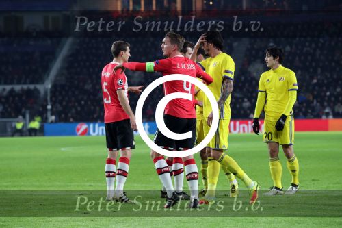 Eindhoven, 6 December 2016 Laatse groepswedstrijd in de Champions League Seizoen 2016/2017 PSV-FC Rostov, eindstand 0-0 en uitschakeling voor het gehele Europese Voetbal.
Luuk de Jong Nicolas Isimat-Mirin Davy Propper