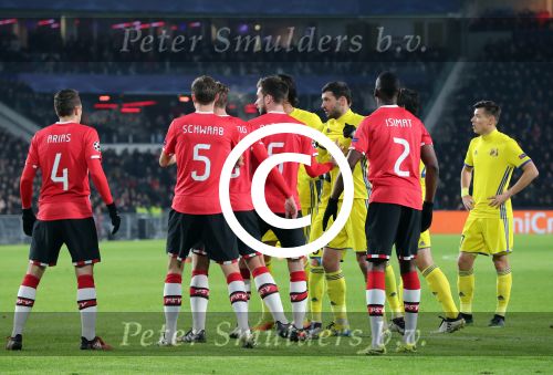Eindhoven, 6 December 2016 Laatse groepswedstrijd in de Champions League Seizoen 2016/2017 PSV-FC Rostov, eindstand 0-0 en uitschakeling voor het gehele Europese Voetbal.
Luuk de Jong Nicolas Isimat-Mirin Davy Propper