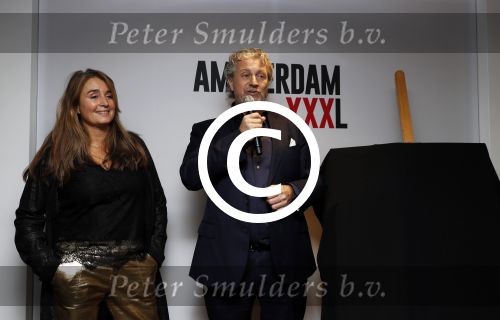 Amsterdam 22 november 2016
Presentatie Amsterdam XXXL magazine uitgegeven door Mark Teurlings bij gassan diamonds.