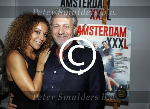 Amsterdam 22 november 2016
Presentatie Amsterdam XXXL magazine uitgegeven door Mark Teurlings bij gassan diamonds. Yvette Teurlings