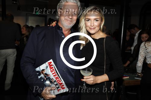 Amsterdam 22 november 2016
Presentatie Amsterdam XXXL magazine uitgegeven door Mark Teurlings bij gassan diamonds. laurien Verstraten