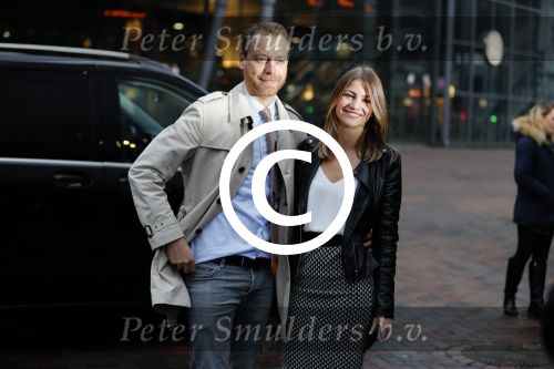 Amsterdam 10 december 2016
Premiere Sing in pathe arena. Mark v Eeuwen met zijn vriendin Anne voor het eerst op een rode loper