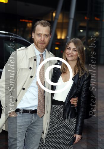 Amsterdam 10 december 2016
Premiere Sing in pathe arena. Mark v Eeuwen met zijn vriendin Anne voor het eerst op een rode loper