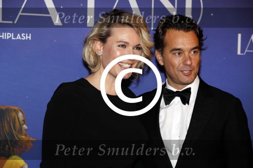 Amsterdam 12 december 2016
Premiere La La Land in Tuschinski. Marlijn Weerdenburg met Rik v d Westelaken