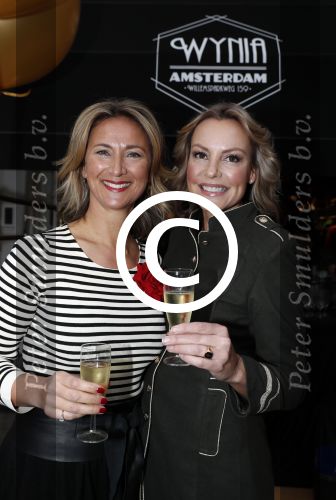 Amsterdam 17 december 2016 
Opening winkel Nynke Wynia door vriendin Micky Hoogendijk
