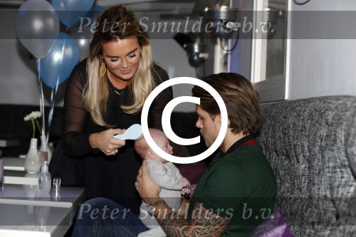 Den Haag 27 november 2016
Babyshower van Andre Hazes Jr. Natuurlijk zijn zijn vader Andre en moeder Monique aanwezig.