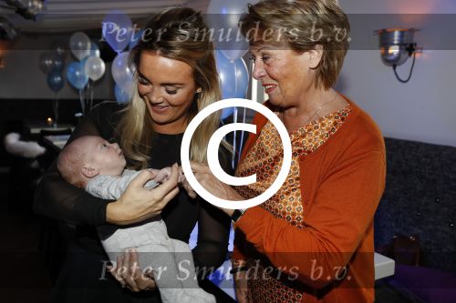 Den Haag 27 november 2016
Babyshower van Andre Hazes Jr. Natuurlijk zijn zijn vader Andre en moeder Monique aanwezig.