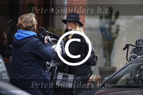 Amsterdam 9 december 2016
Nicolette v Dam heeft opnames voor commercial Rituals op de cornelis schuytstraat