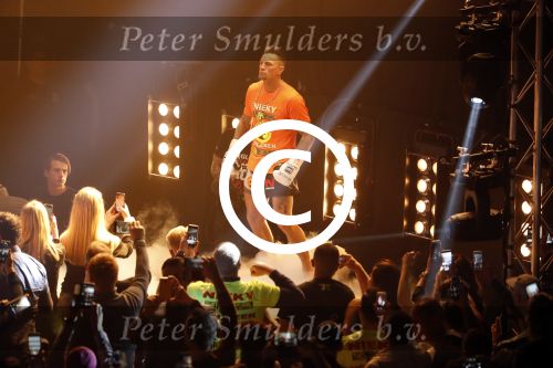 Oberhausen 10 december 2016
Nieky Holzen verliest zijn wereldtitel aan Cedric Doumbe uit Frankrijk tijdens de GLORY COLLISION in Oberhausen.