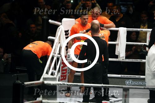Oberhausen 10 december 2016
Nieky Holzen verliest zijn wereldtitel aan Cedric Doumbe uit Frankrijk tijdens de GLORY COLLISION in Oberhausen.