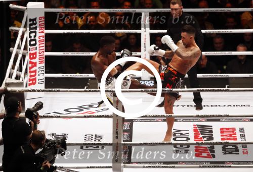 Oberhausen 10 december 2016
Nieky Holzen verliest zijn wereldtitel aan Cedric Doumbe uit Frankrijk tijdens de GLORY COLLISION in Oberhausen.