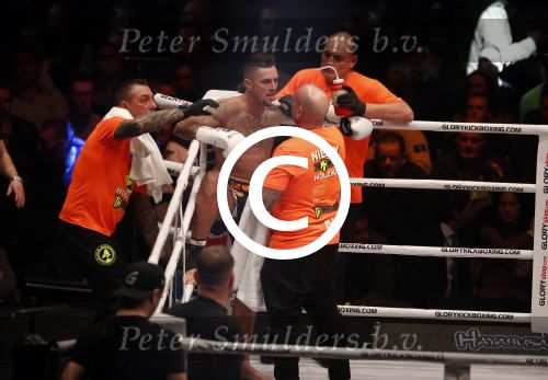 Oberhausen 10 december 2016
Nieky Holzen verliest zijn wereldtitel aan Cedric Doumbe uit Frankrijk tijdens de GLORY COLLISION in Oberhausen.