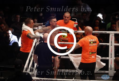 Oberhausen 10 december 2016
Nieky Holzen verliest zijn wereldtitel aan Cedric Doumbe uit Frankrijk tijdens de GLORY COLLISION in Oberhausen.