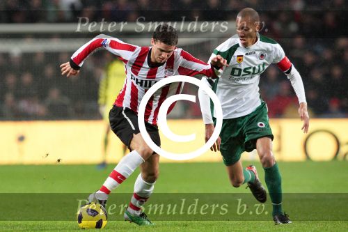 Seizoen 2010-1011 Eindhoven 13-11-2010 Eredivisie PSV-Excelsior. uitslag 4-2. Marcus Berg en Ryan Koolwijk.
Foto: John Claessens