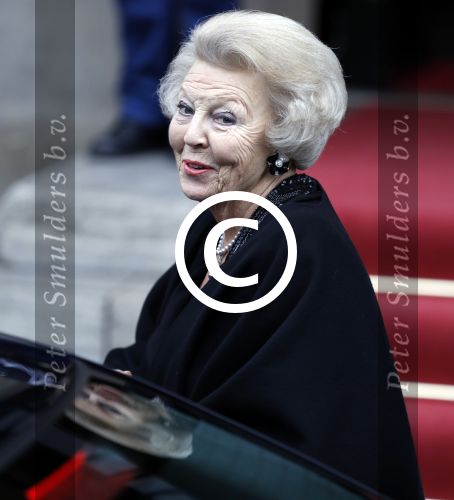 Amsterdam 15 december 2016  
Uitreiking prins Claus prijzen met aanwezig Koning Willem Alexander Koningin Maxima Prinses Beatrix Prinses Laurentien en Prinses Mabel. Vindt plaats in paleis op de dam.