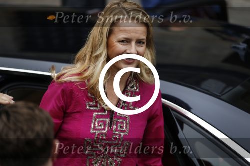 Amsterdam 15 december 2016  
Uitreiking prins Claus prijzen met aanwezig Koning Willem Alexander Koningin Maxima Prinses Beatrix Prinses Laurentien en Prinses Mabel. Vindt plaats in paleis op de dam.