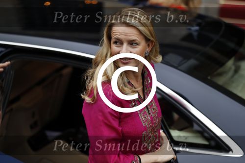 Amsterdam 15 december 2016  
Uitreiking prins Claus prijzen met aanwezig Koning Willem Alexander Koningin Maxima Prinses Beatrix Prinses Laurentien en Prinses Mabel. Vindt plaats in paleis op de dam.
