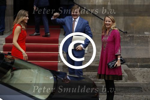 Amsterdam 15 december 2016  
Uitreiking prins Claus prijzen met aanwezig Koning Willem Alexander Koningin Maxima Prinses Beatrix Prinses Laurentien en Prinses Mabel. Vindt plaats in paleis op de dam.