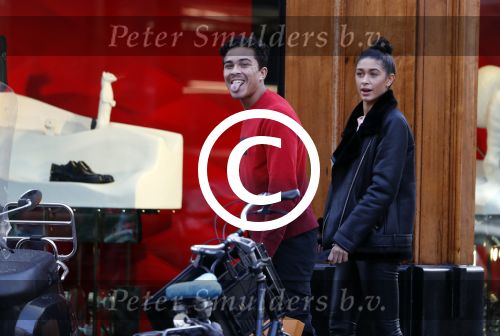Amsterdam 3 december 2016
Quincy Kluivert met zijn vriendin Shayna Senior op de pc hooftstraat