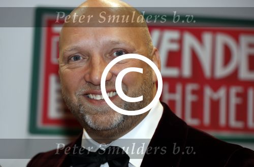 Amsterdam 14 november 2016
Premiere de zevende hemel in theater Carre. Ruben v d Meer met zijn vrouw
