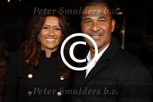 Amsterdam 29 november 2016
Afscheidsconcert Gordon in het concertgebouw. Karin de Rooij met Ruud Gullit