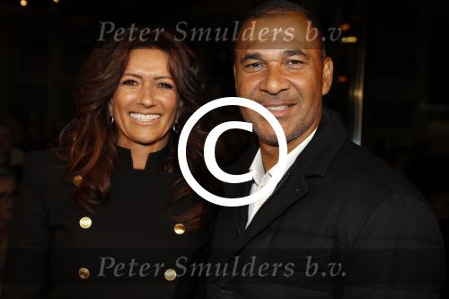 Amsterdam 29 november 2016
Afscheidsconcert Gordon in het concertgebouw. Karin de Rooij met Ruud Gullit
