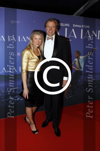 Amsterdam 12 december 2016
Premiere La La Land in Tuschinski. Sandra Ysbrandy met man